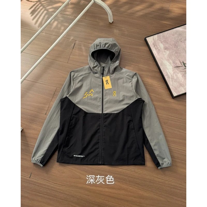 Outdoor Lightweight Windbreaker Jacket photo 3