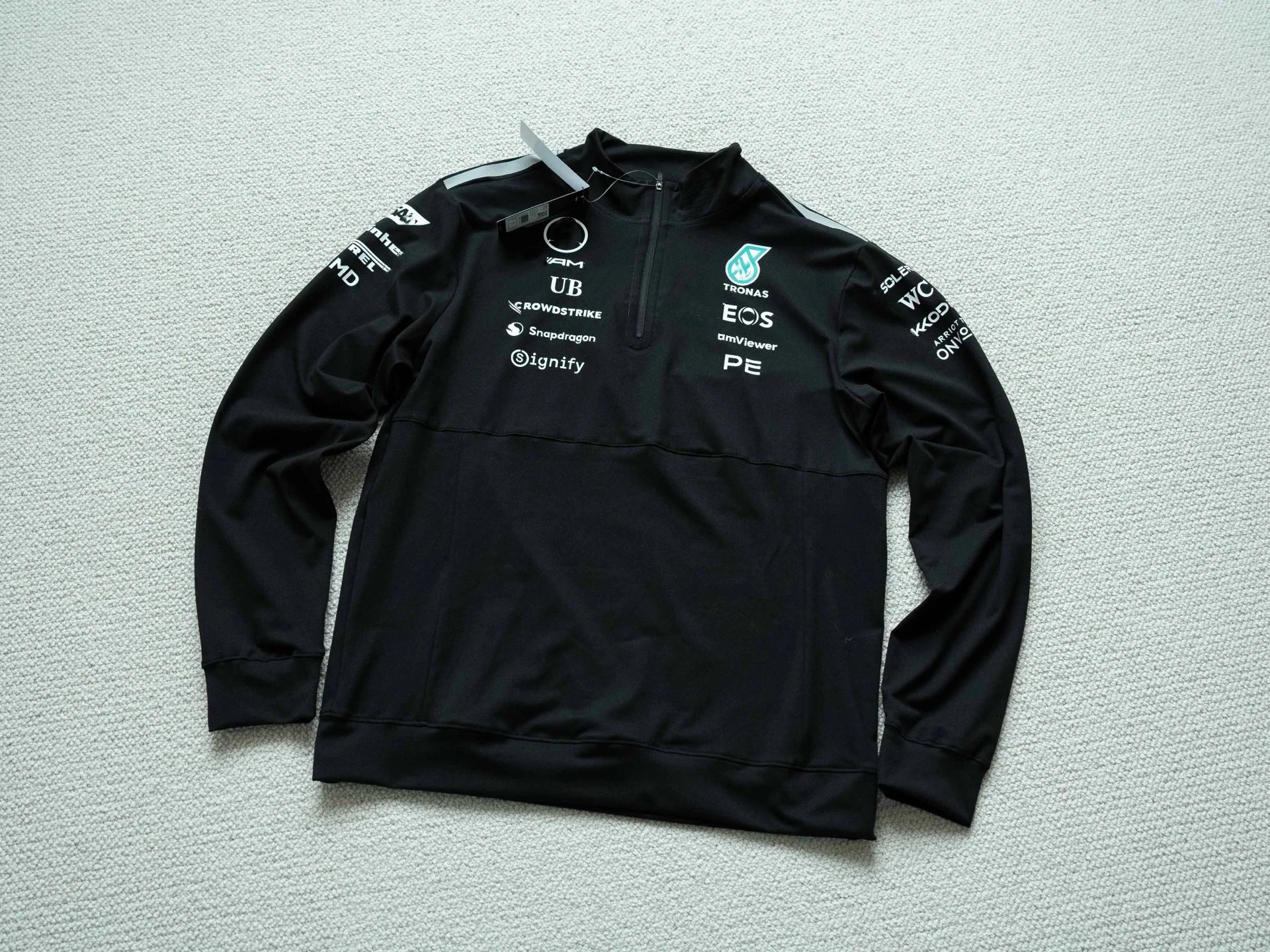 AM PETRONAS F1 Functional Zip Jacket photo 7
