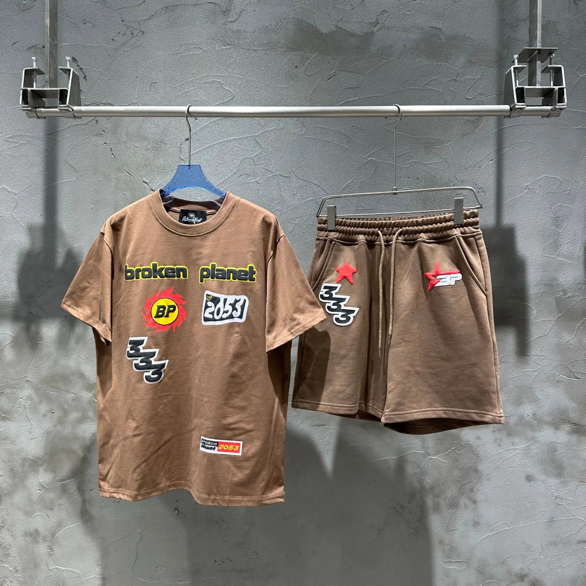 Letter Print T-Shirt and Shorts Set photo 8