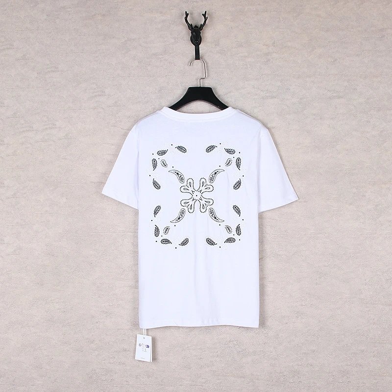 Rainbow Gradient Arrow Print T-Shirt photo 5
