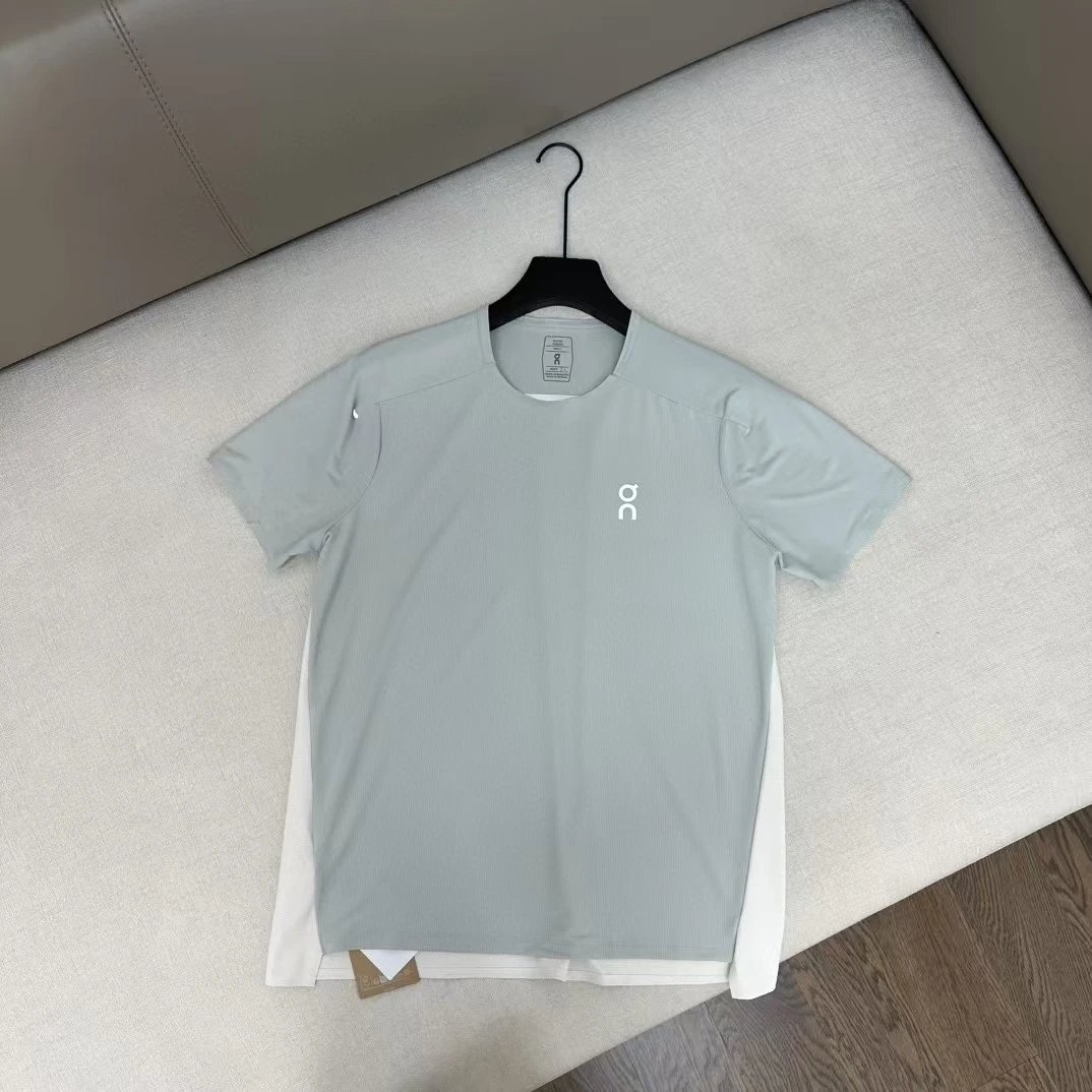 Seamless Heat-Sealed T-Shirt photo 2