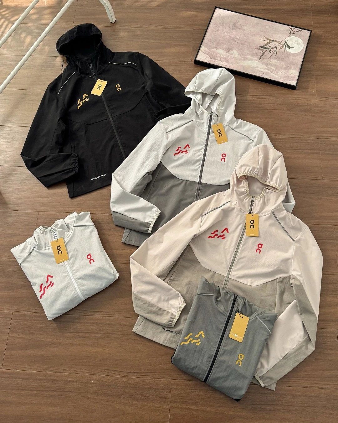 Outdoor Lightweight Windbreaker Jacket photo 7