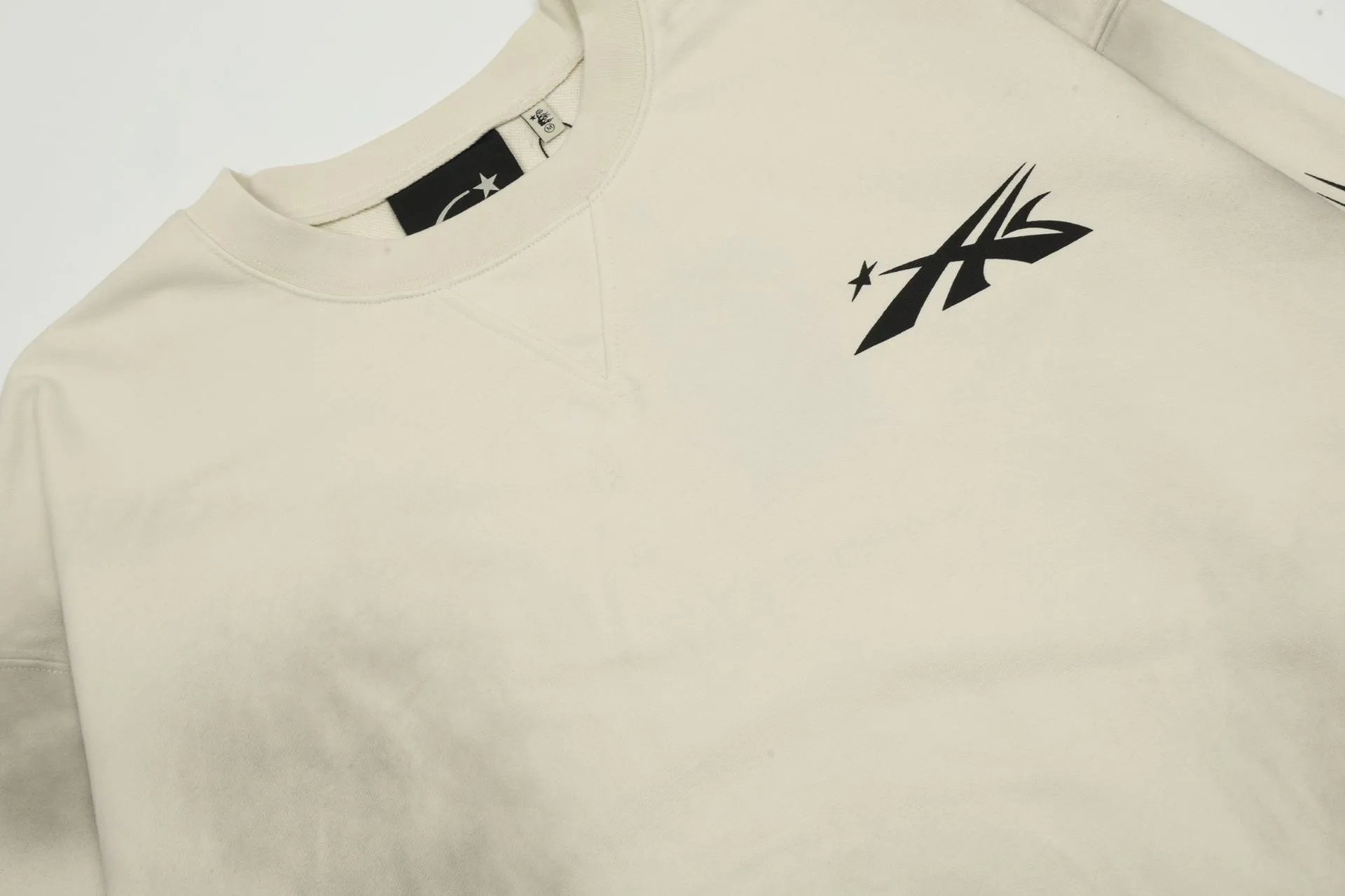 Washed Vintage Crew Neck Sweatshirt photo 5