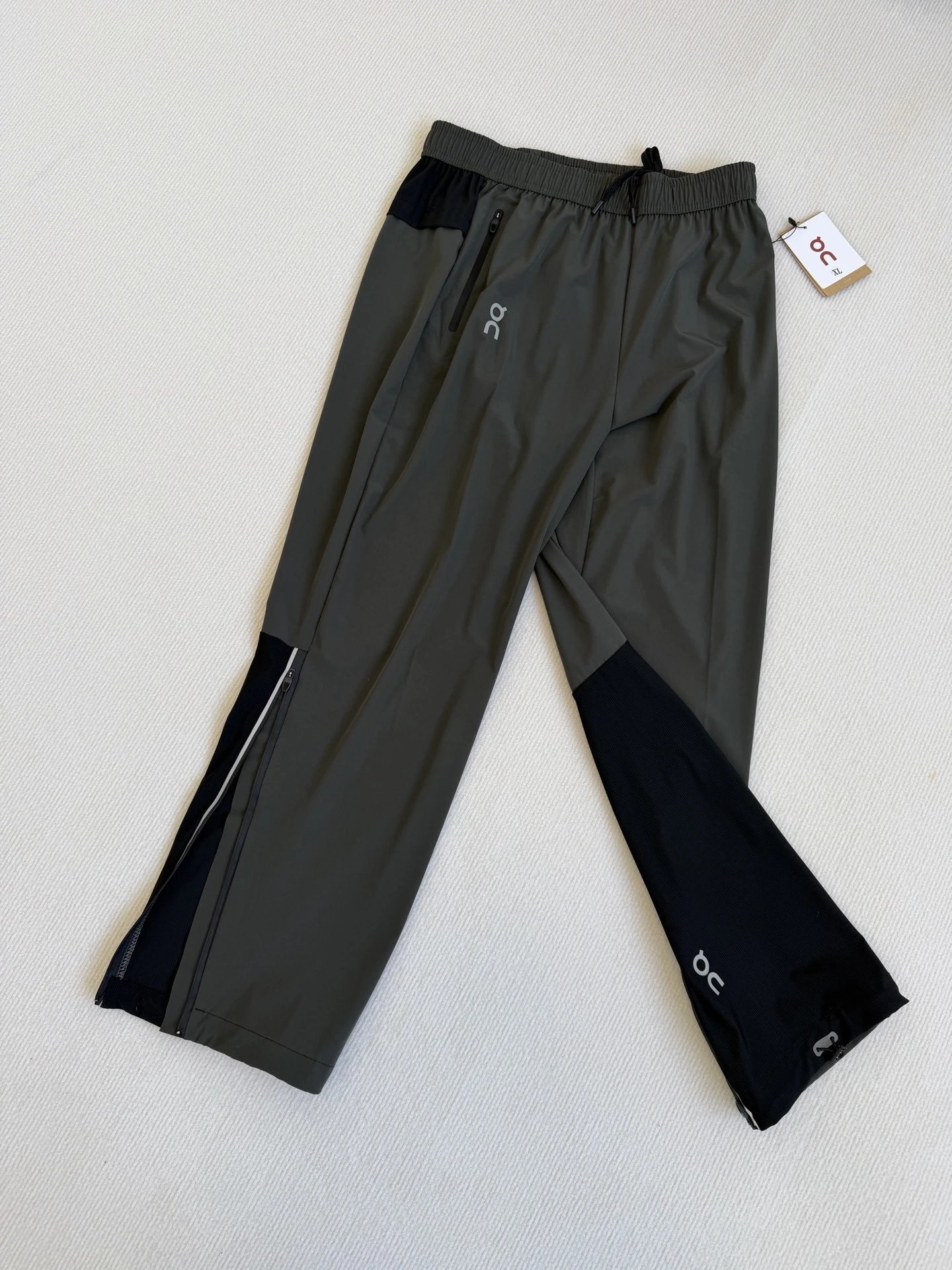 Lightweight Sports Pants photo 5