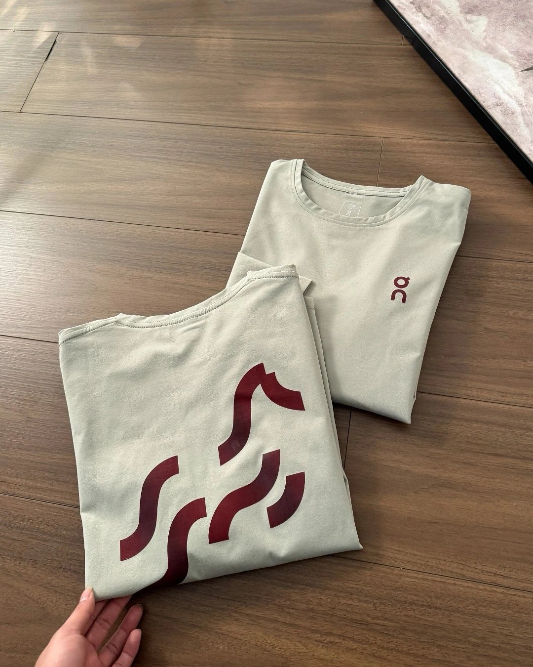 Spring Classic Long Sleeve T-Shirt Relaxed Outdoor photo 4