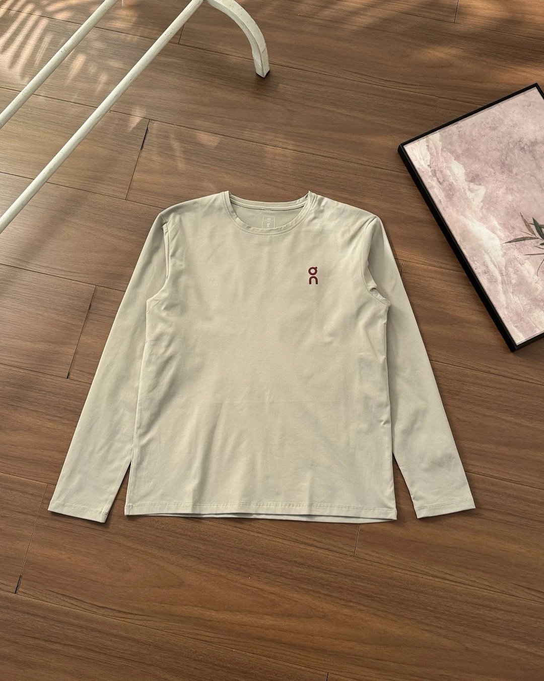 Spring Classic Long Sleeve T-Shirt Relaxed Outdoor photo 7