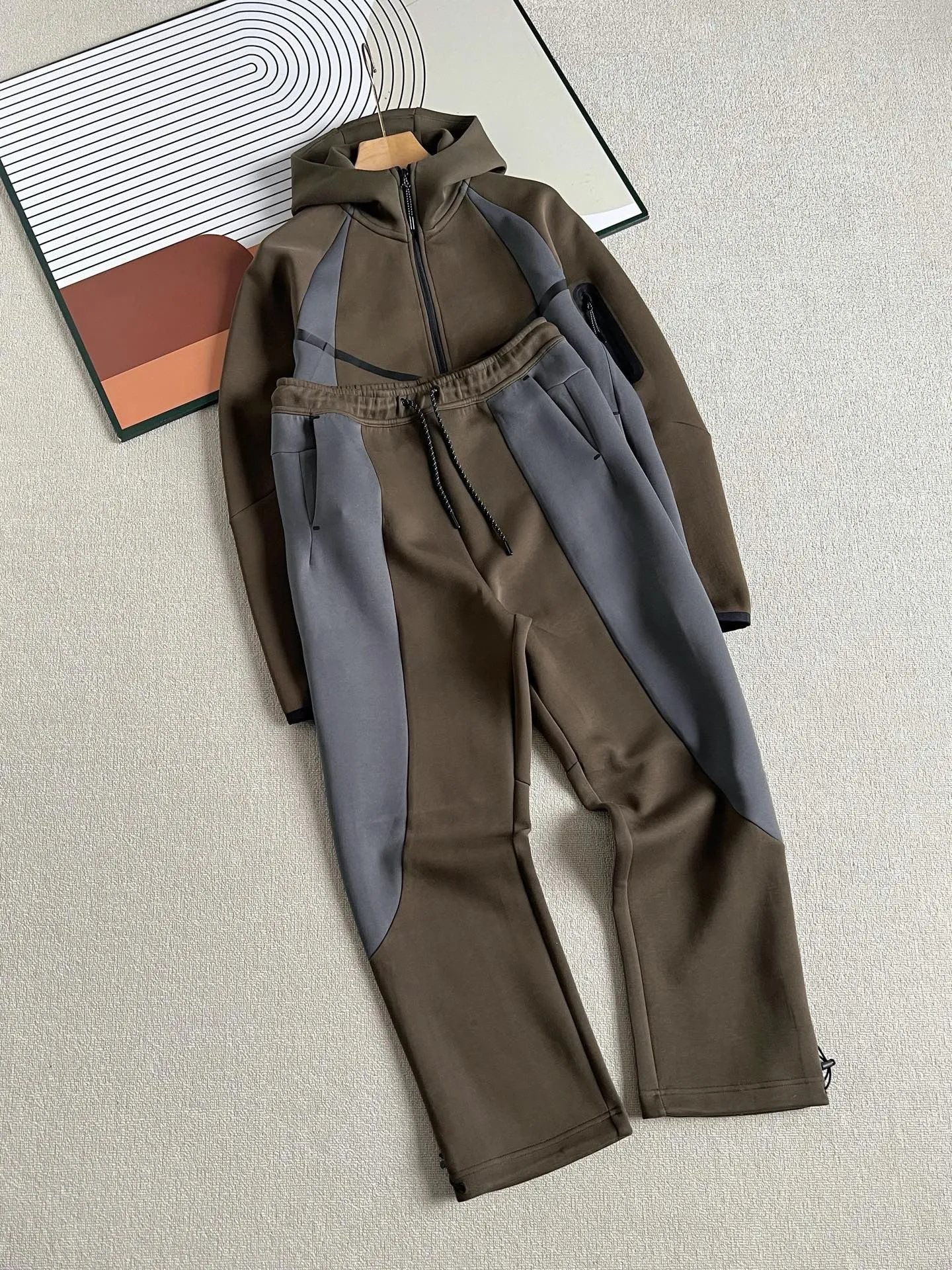 Colorblock Knit Track Jacket Set photo 8