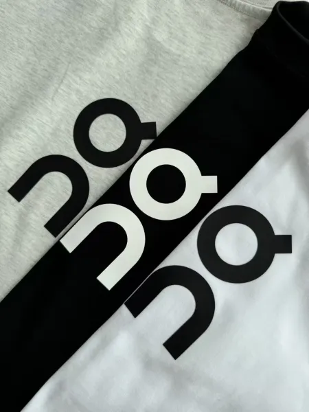 On Running Core Logo T-Shirt Light Gray T-Shirt - 12