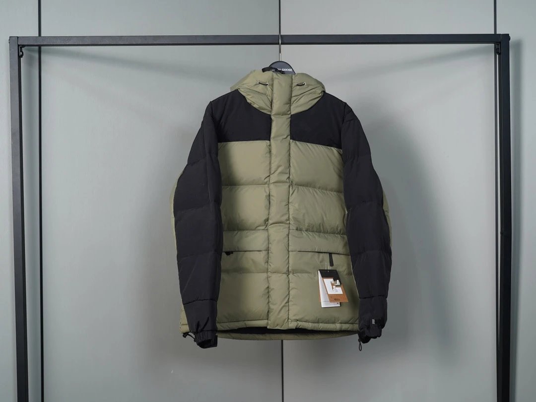 Embroidered Hooded Puffer Jacket photo 4