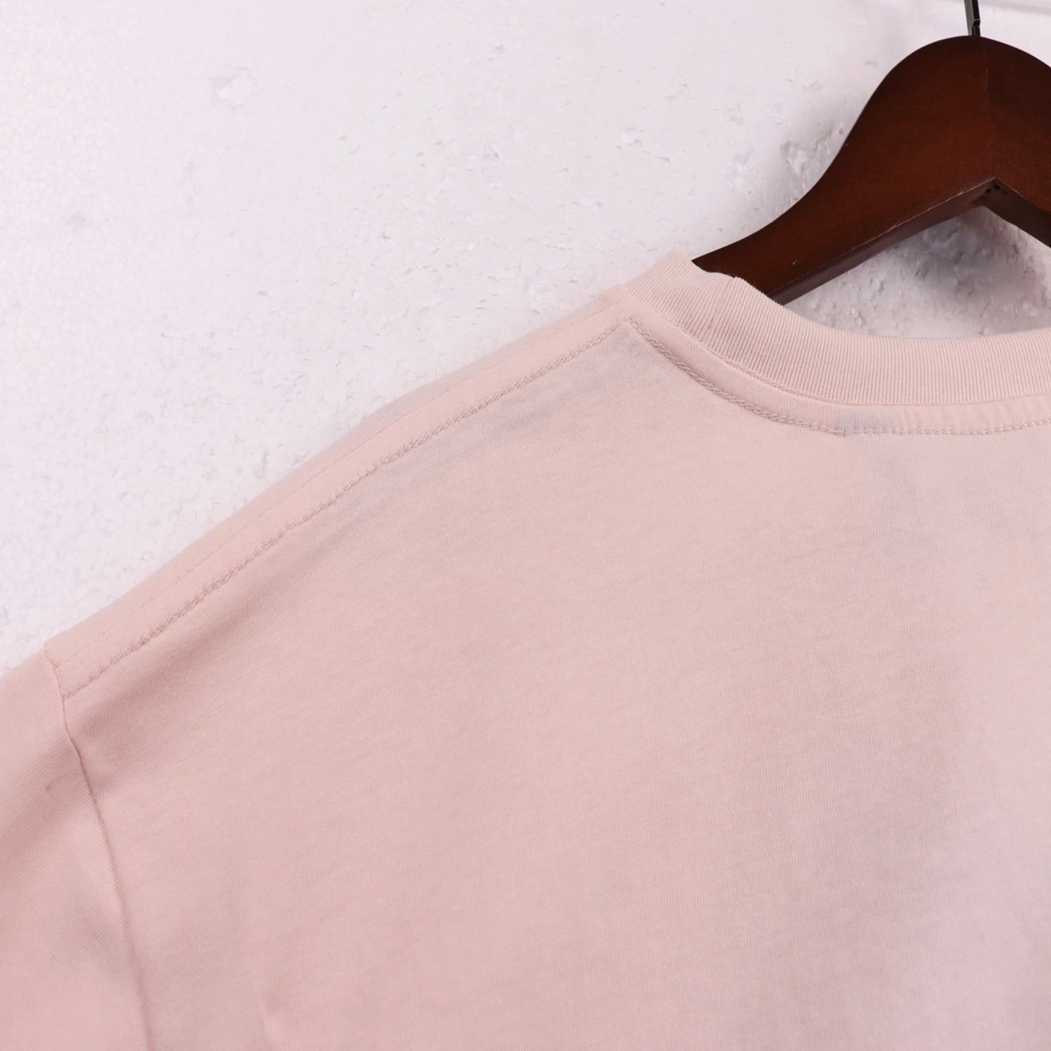 Vintage Graphic Print T-Shirt photo 8
