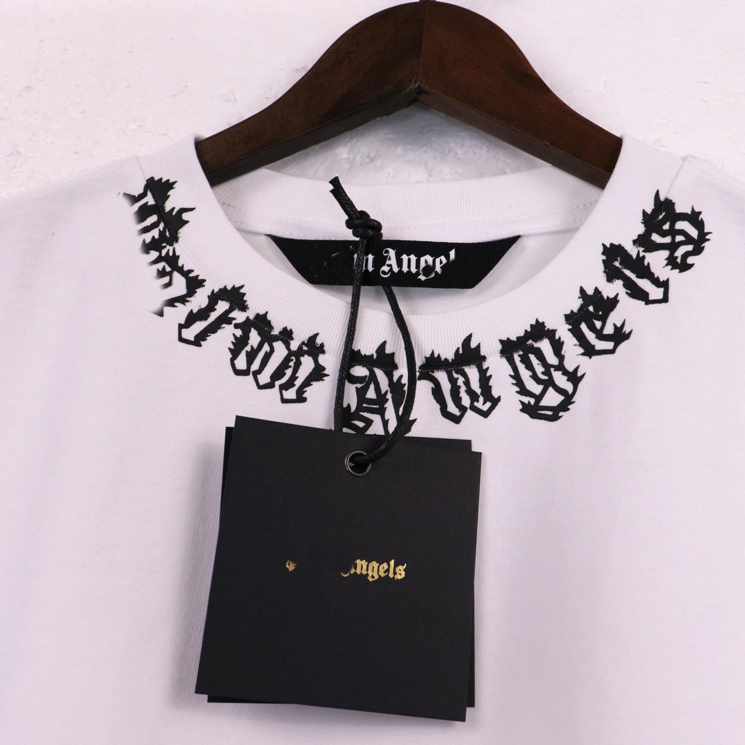 Letter Collar Print T-Shirt photo 5