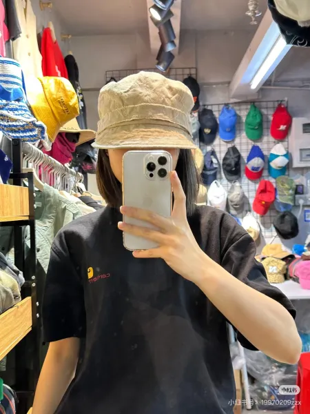 Carhartt Work In Progress Carhartt WIP Logo Embroidered White T-Shirt T-Shirts - 45