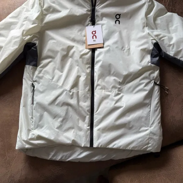 On Running Windbreaker Jacket Black/Navy Outerwear - 30