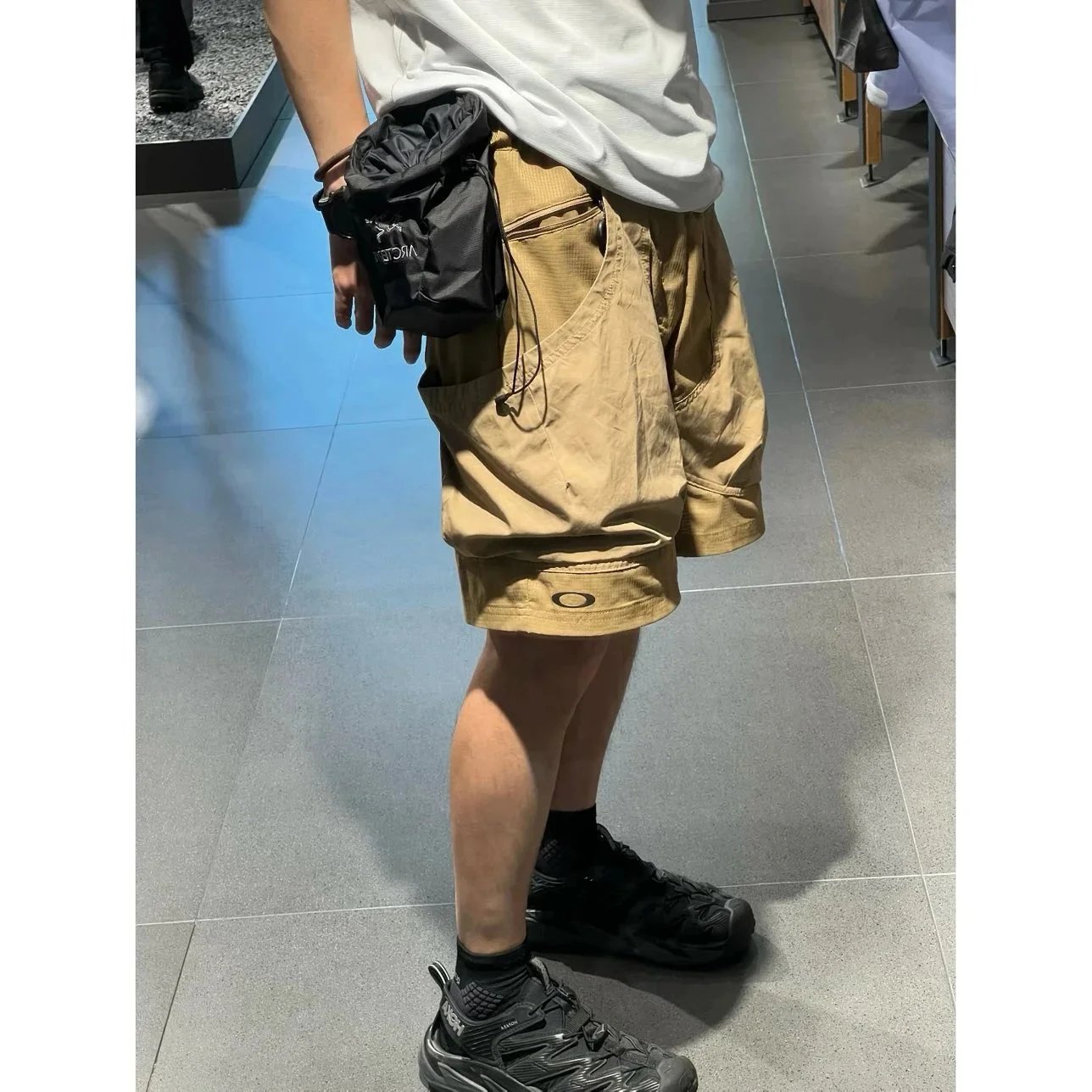 Lightweight Cargo Shorts with Pockets photo 7
