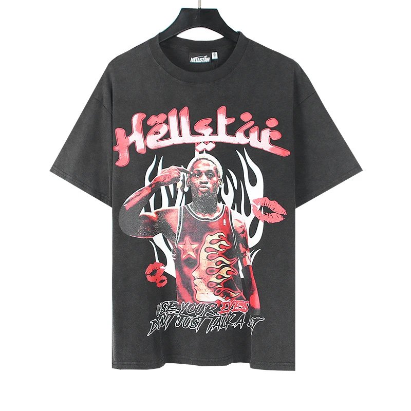 Oversized T-Shirt photo 5