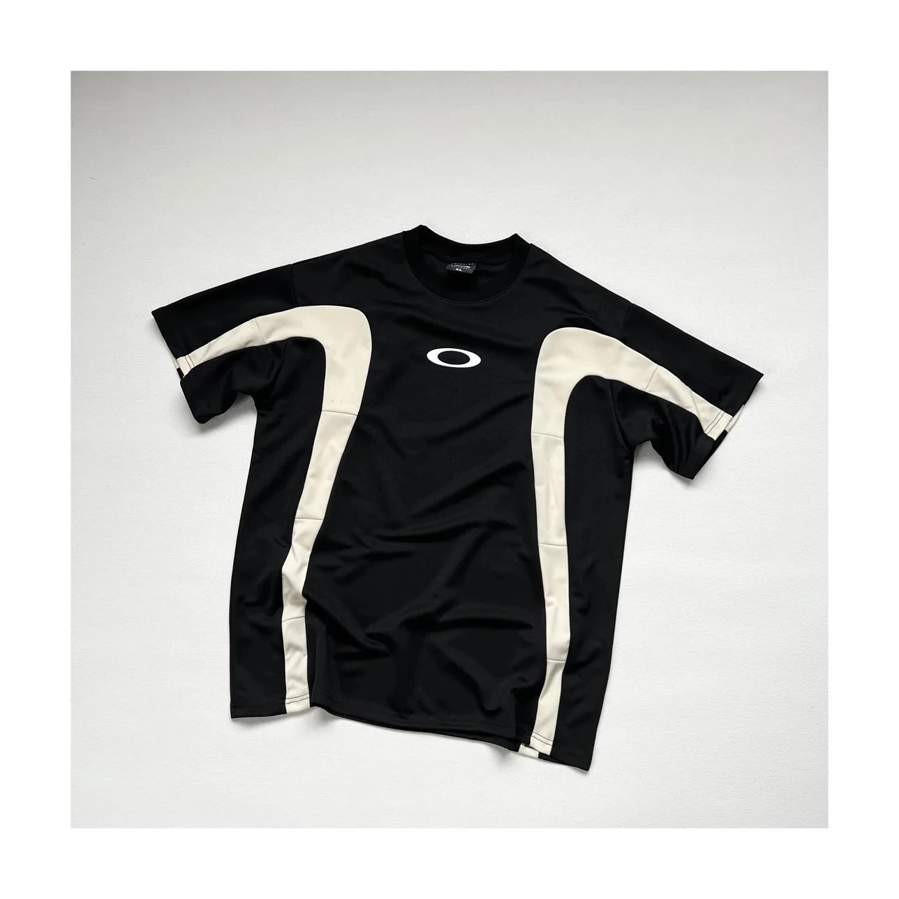 Geometric Line Spliced Quick-Dry T-Shirt photo 5