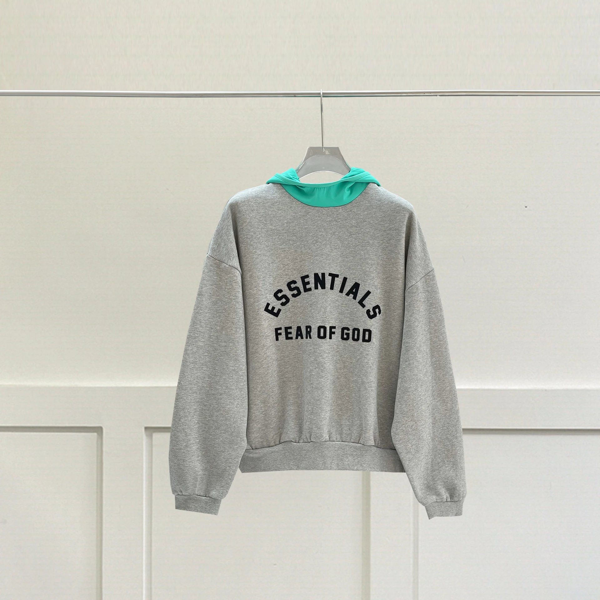 Contrast Colorblock Crew Neck Fleece Hoodie photo 3