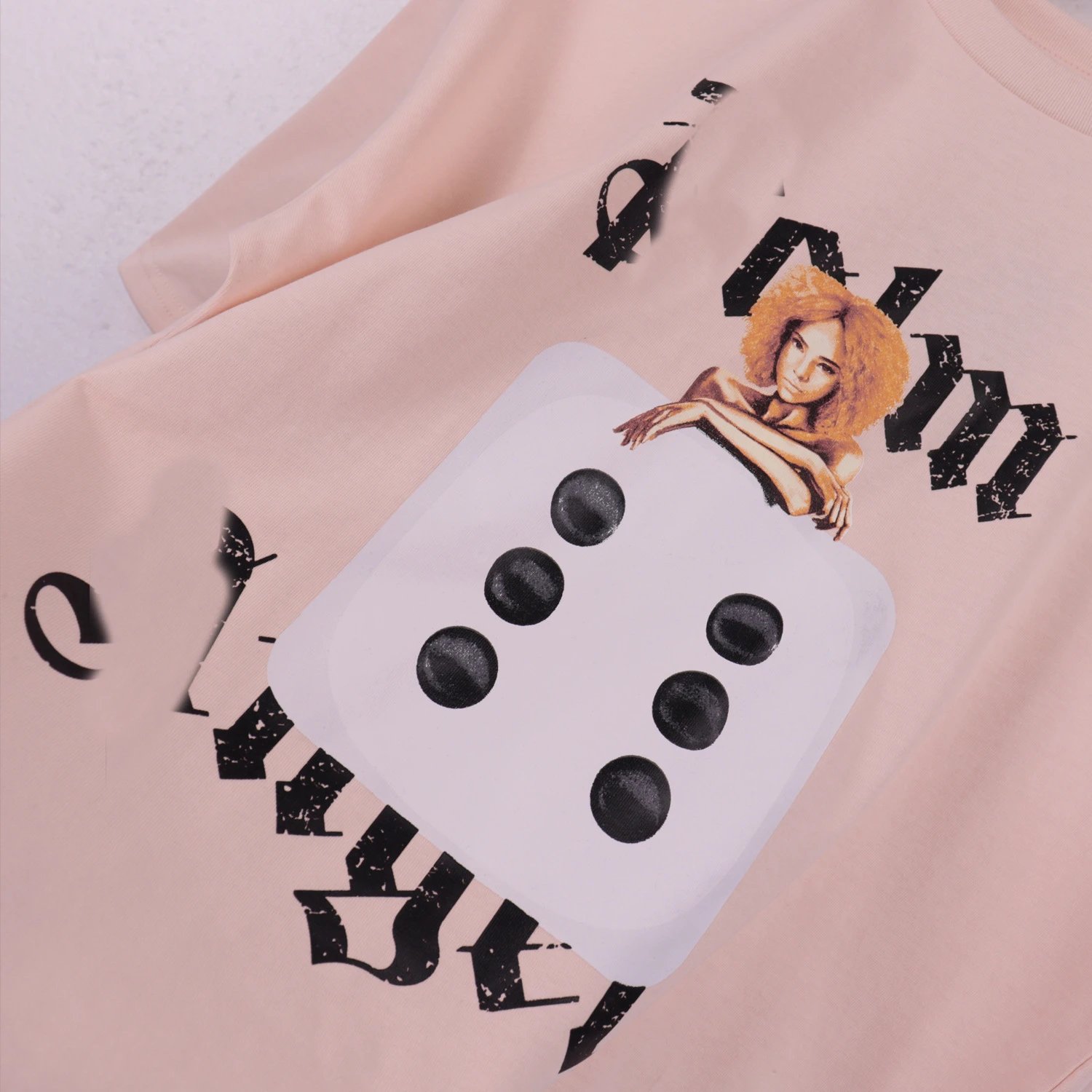 Vintage Graphic Print T-Shirt photo 5