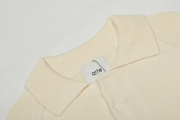 Arte Knit Polo Cream Sweater - 27