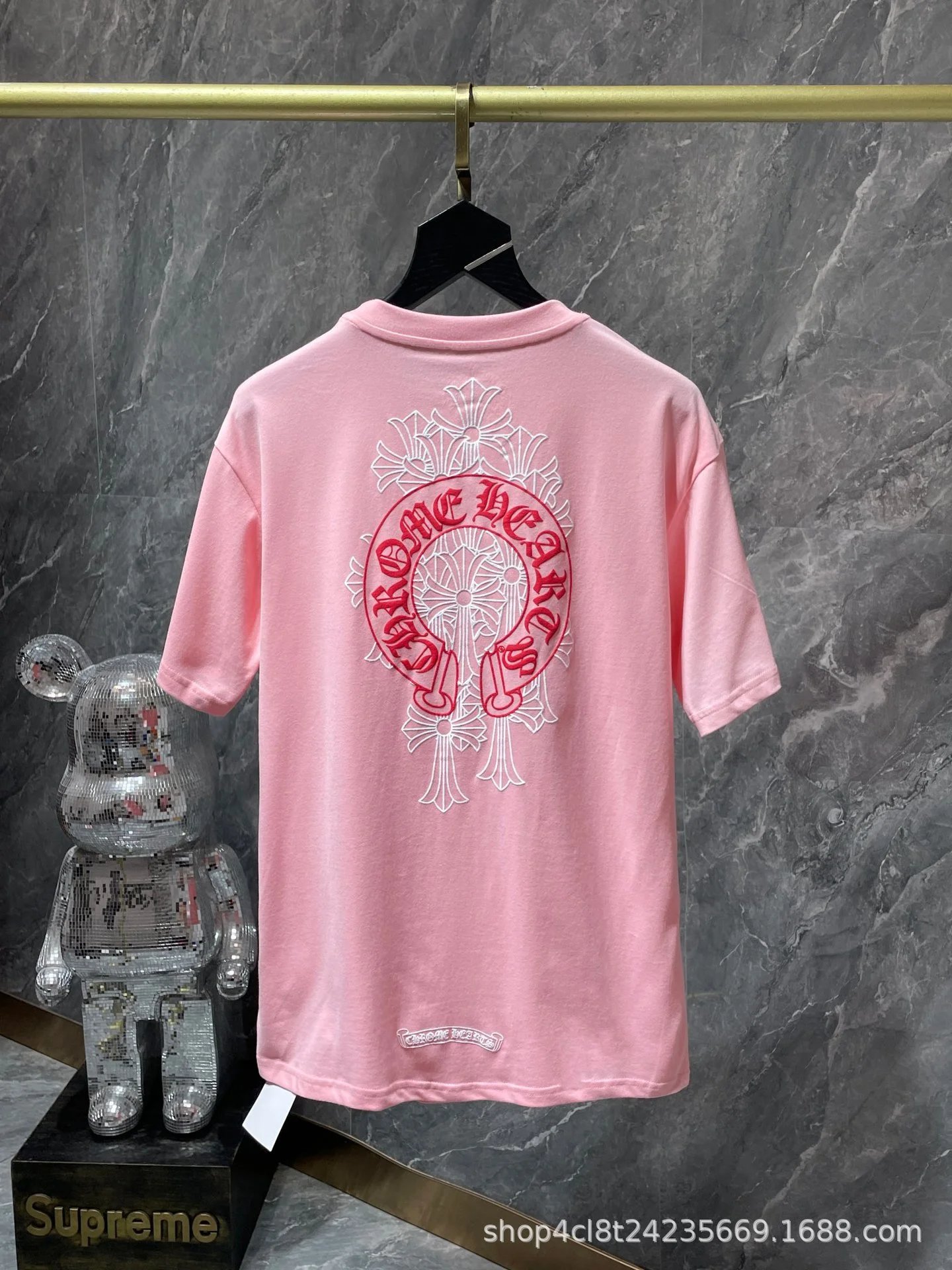 Large Floral Print T-Shirt photo 4