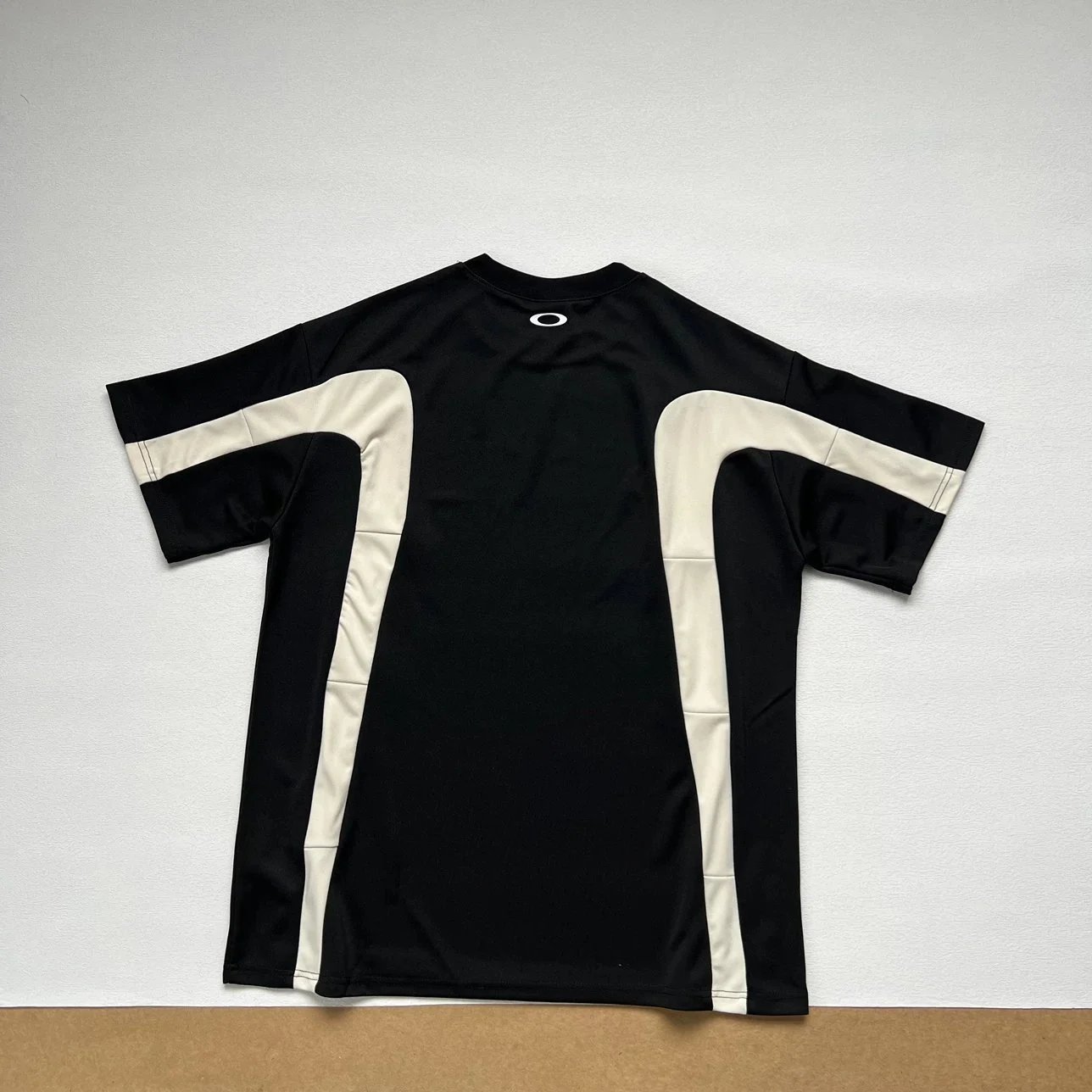 Geometric Line Spliced Quick-Dry T-Shirt photo 6