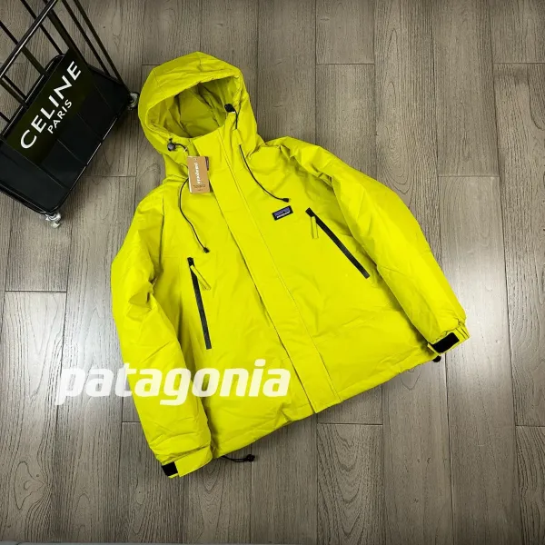 Patagonia Tres 3L GORE-TEX Jacket Lime Green Outerwear - 1