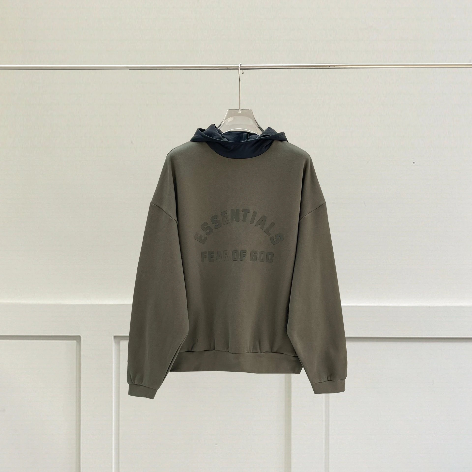 Contrast Colorblock Crew Neck Fleece Hoodie photo 5