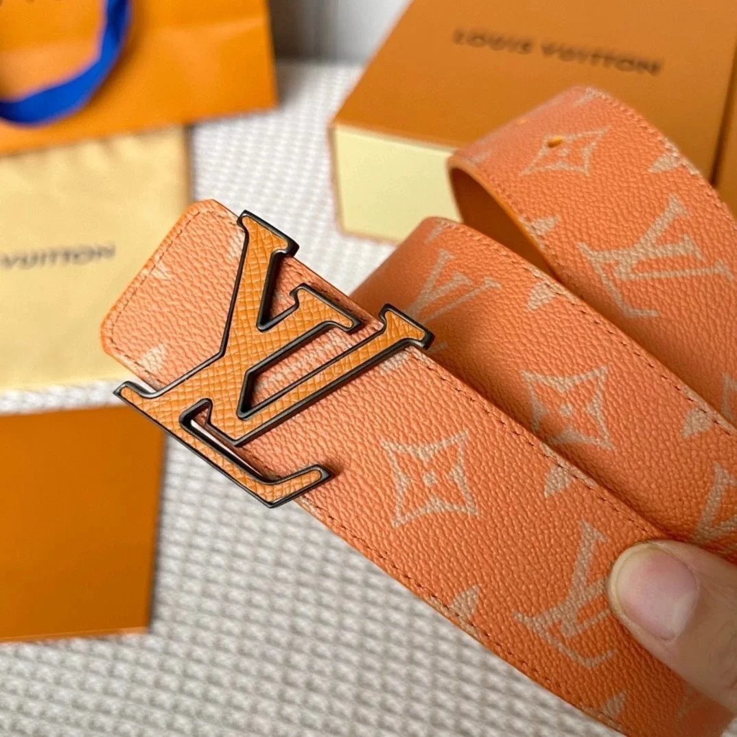 Orange (gun buckle)