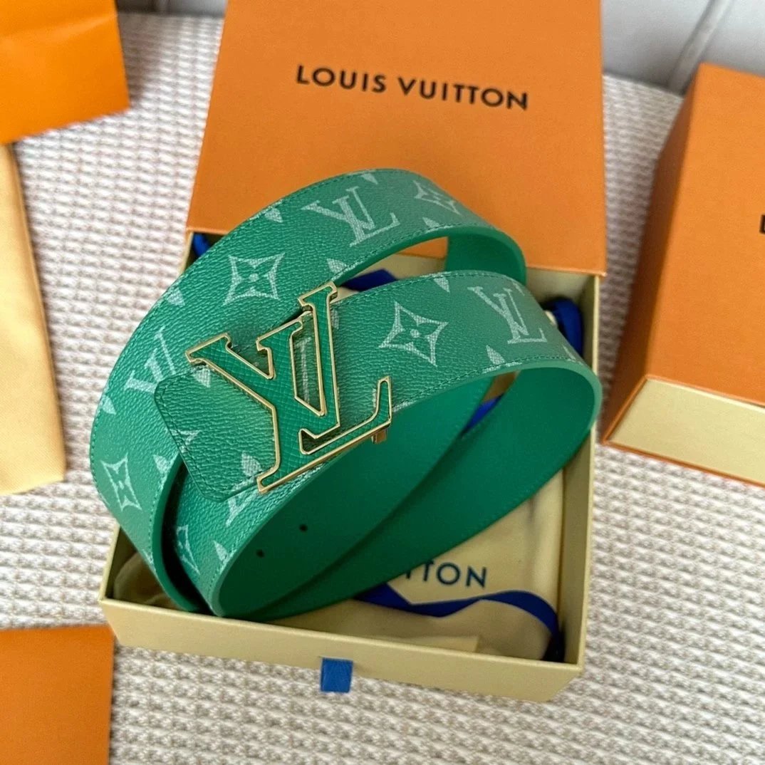 Green (gold buckle)