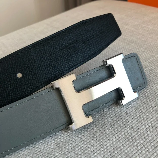 Hermès Belts Reversible 32 mm leather belt with H buckle product detail image 27