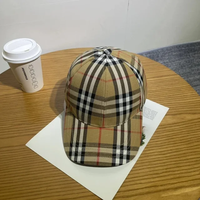 Burberry Hats Plaid baseball caps and bucket hat product detail image 6