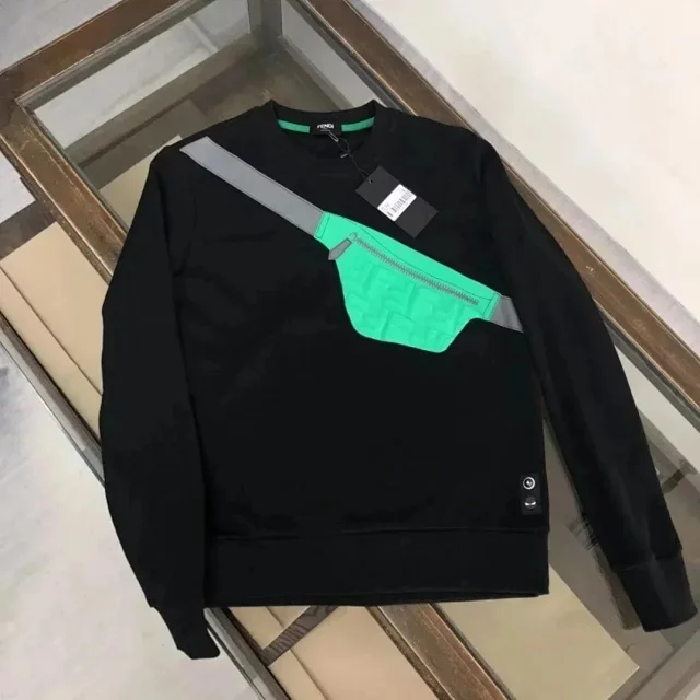 Fendi Hoodies & Sweatshirts Crewneck logo sweatshirt product detail image 4