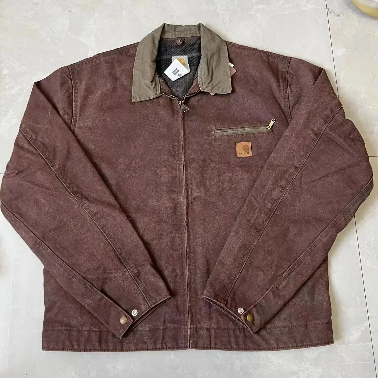 chocolate color