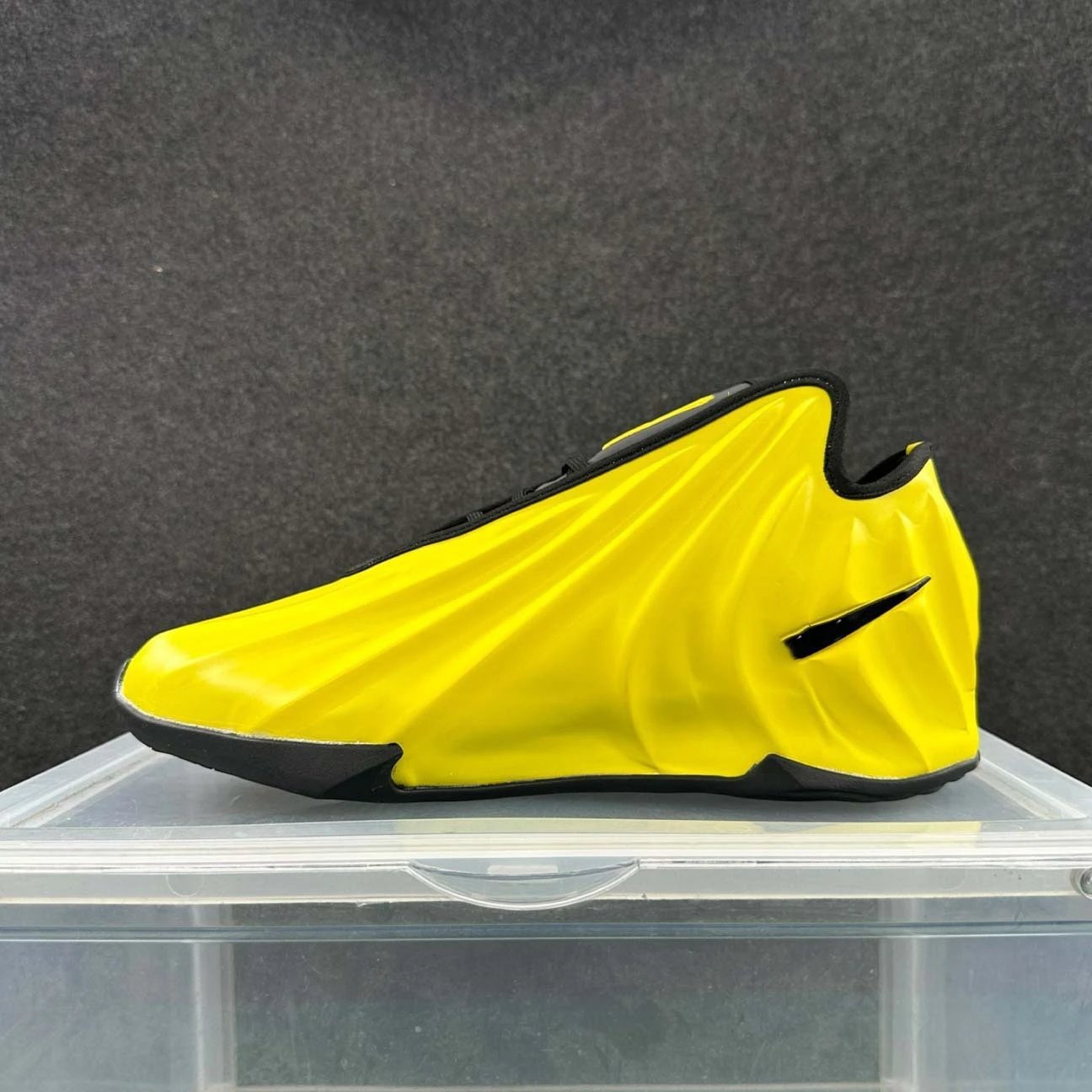 Nike Zoom Kobe 1 Protro Yellow Basketball Shoes