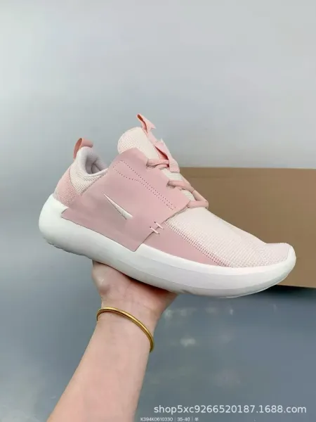 Nike Roshe Two Flyknit Pink White Sneakers - 1