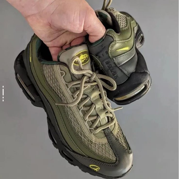 Reflective shock-absorbing low cut running shoes, pure black warrior height increasing, cross-border