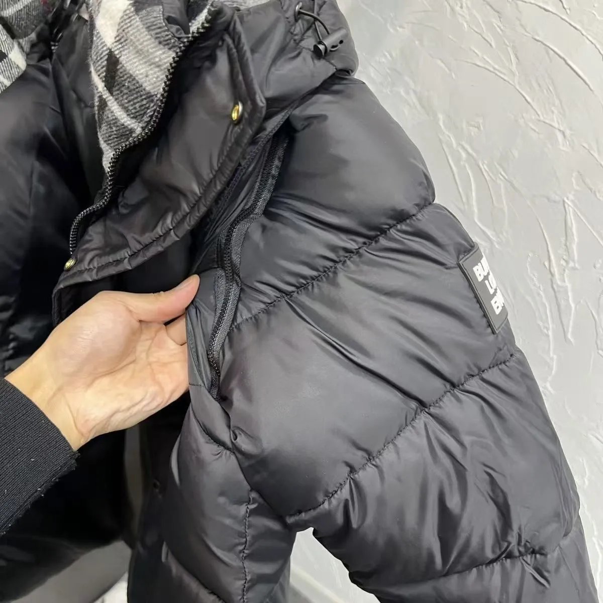BU羽绒棉连帽外套 3