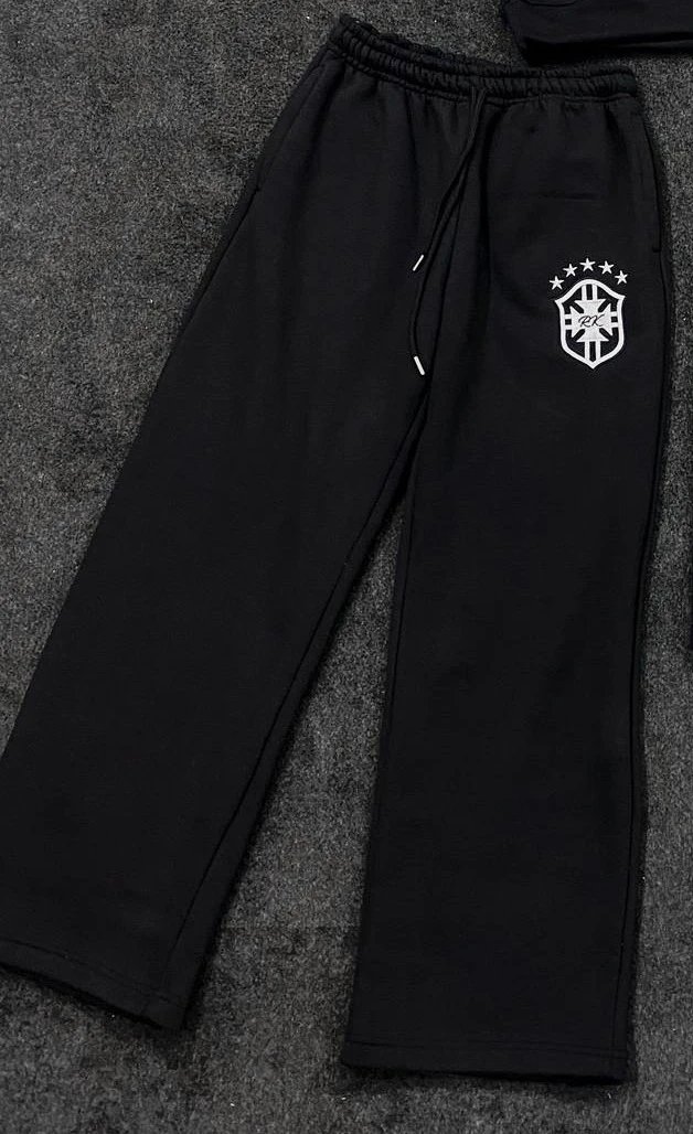 black pants