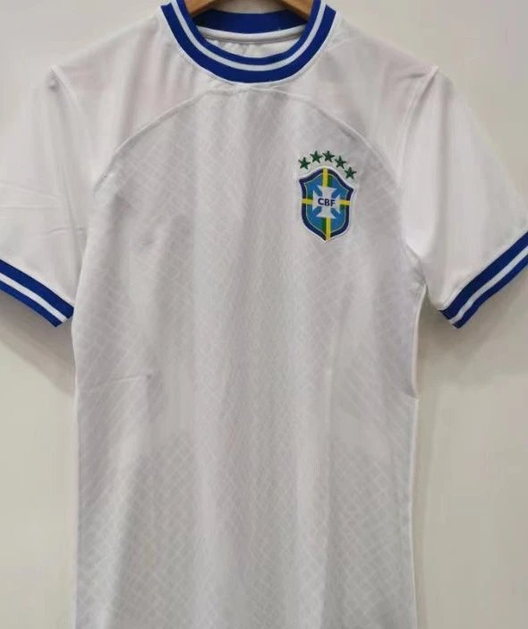 Crew Neck White Brazil
