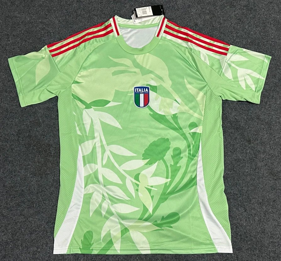 25-26 Italy Away