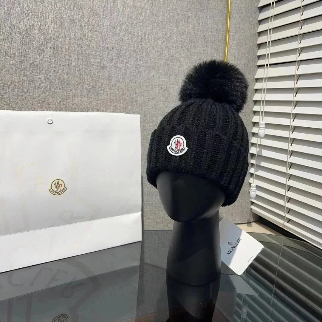 Moncler Black Ribbed Knit Beanie with Fur Pom-Pom - 203146