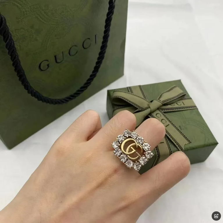 活口戒指闪钻黑色宝石中古百搭法式手饰潮指环戒指女https://finds.cheap - 202786