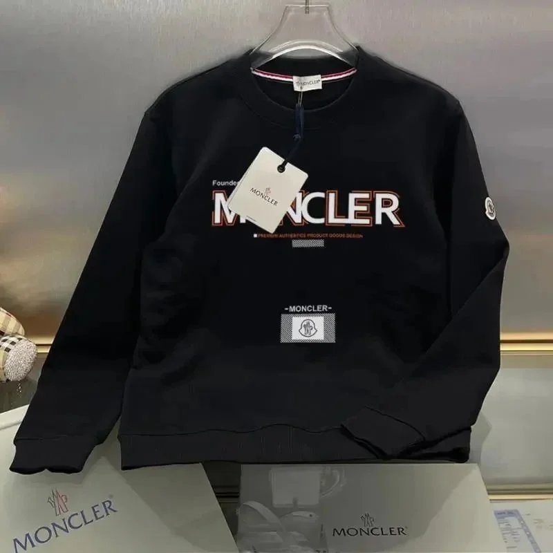 Moncler Black Crewneck Sweatshirt with Logo Print and Patch - 202092