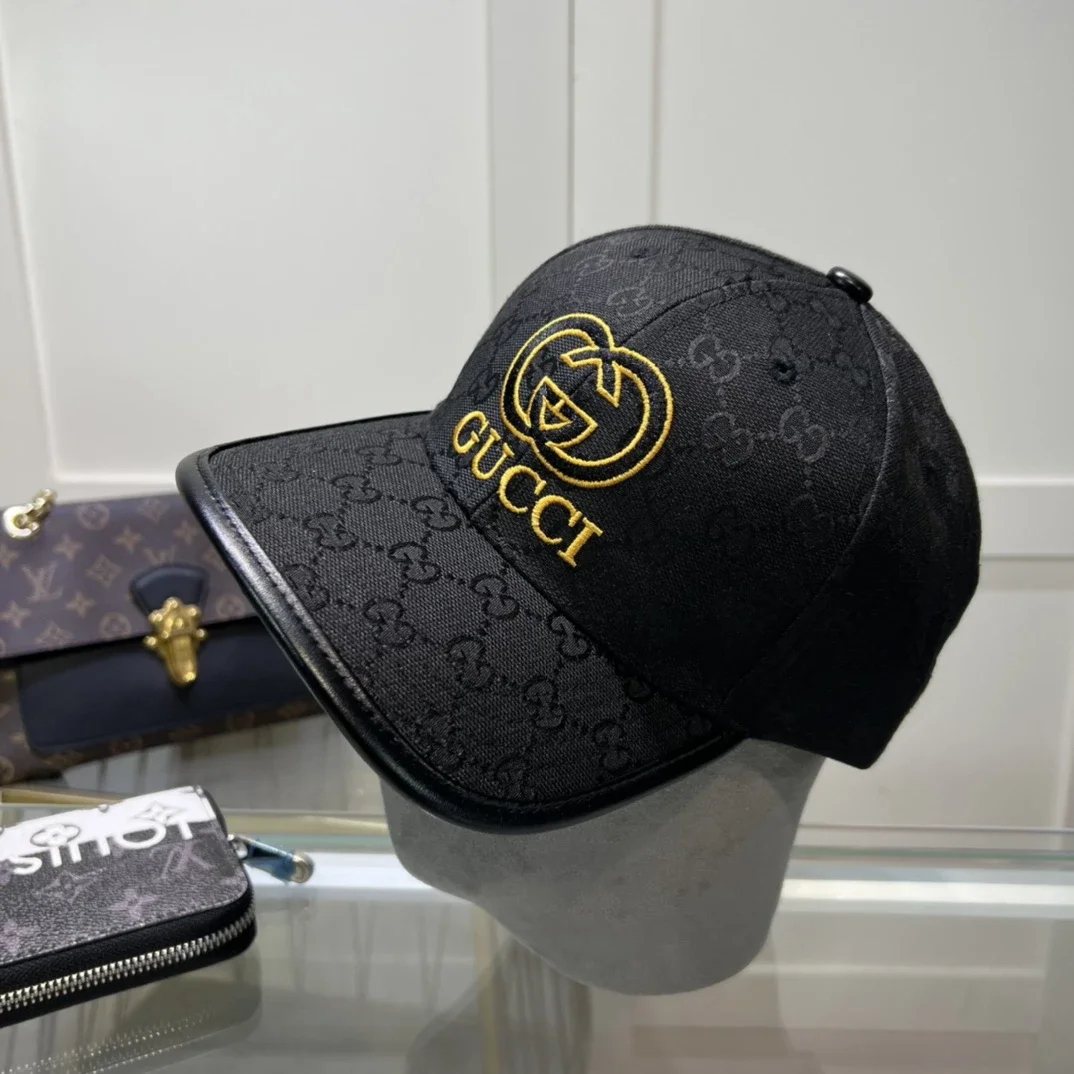 GUCCI double G monogram baseball cap