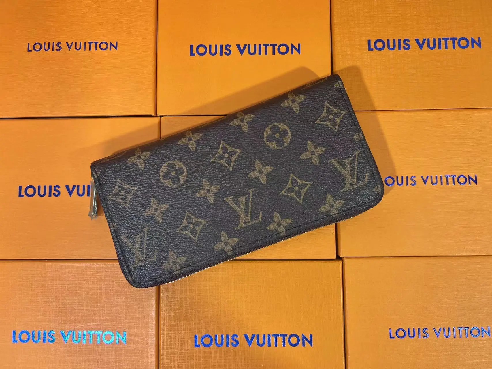 LV fashion wallet