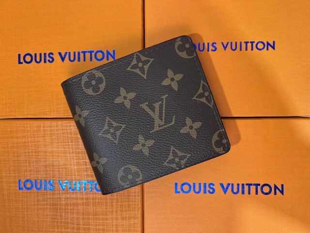 LV Wallet: seller detail photo 11