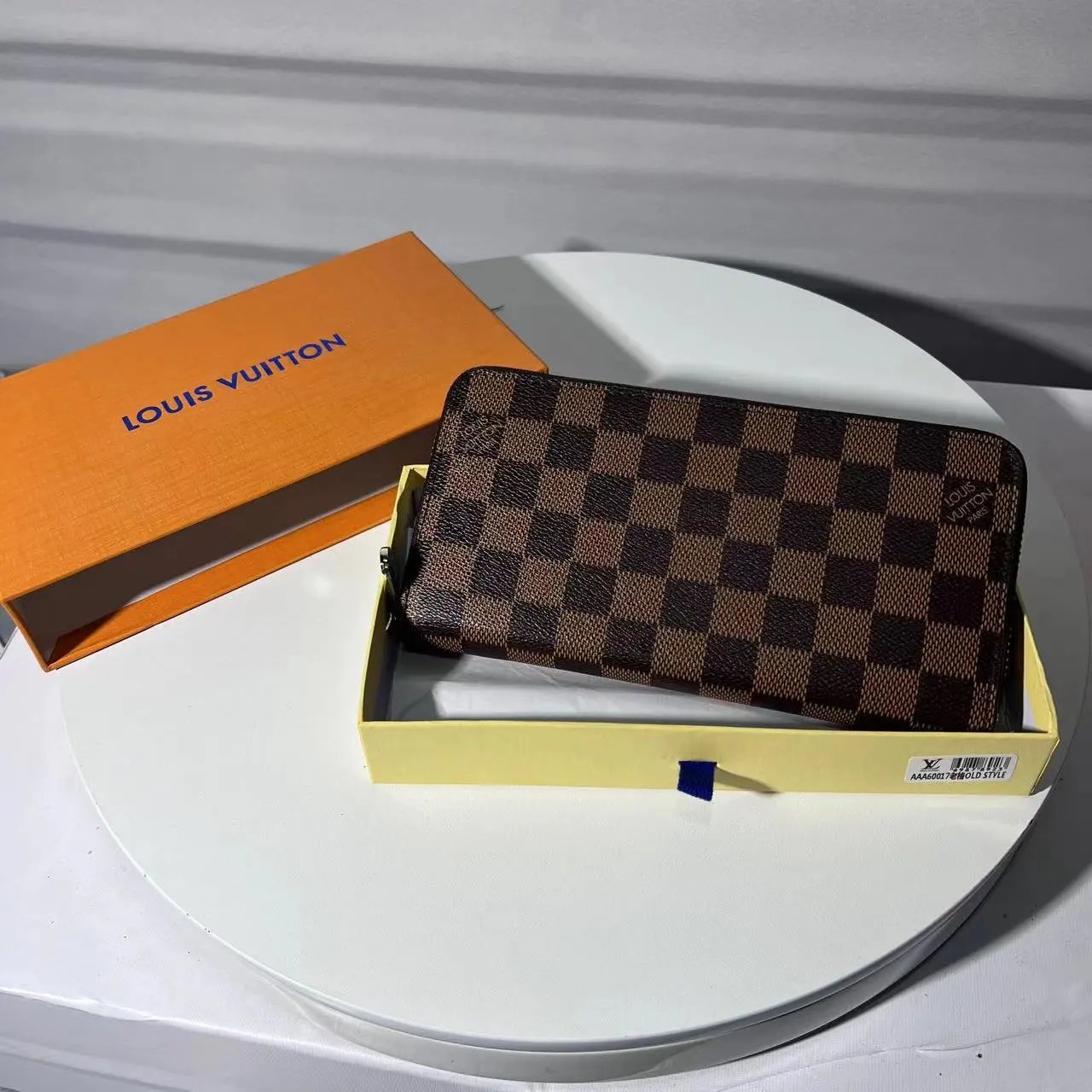LV fashion wallet