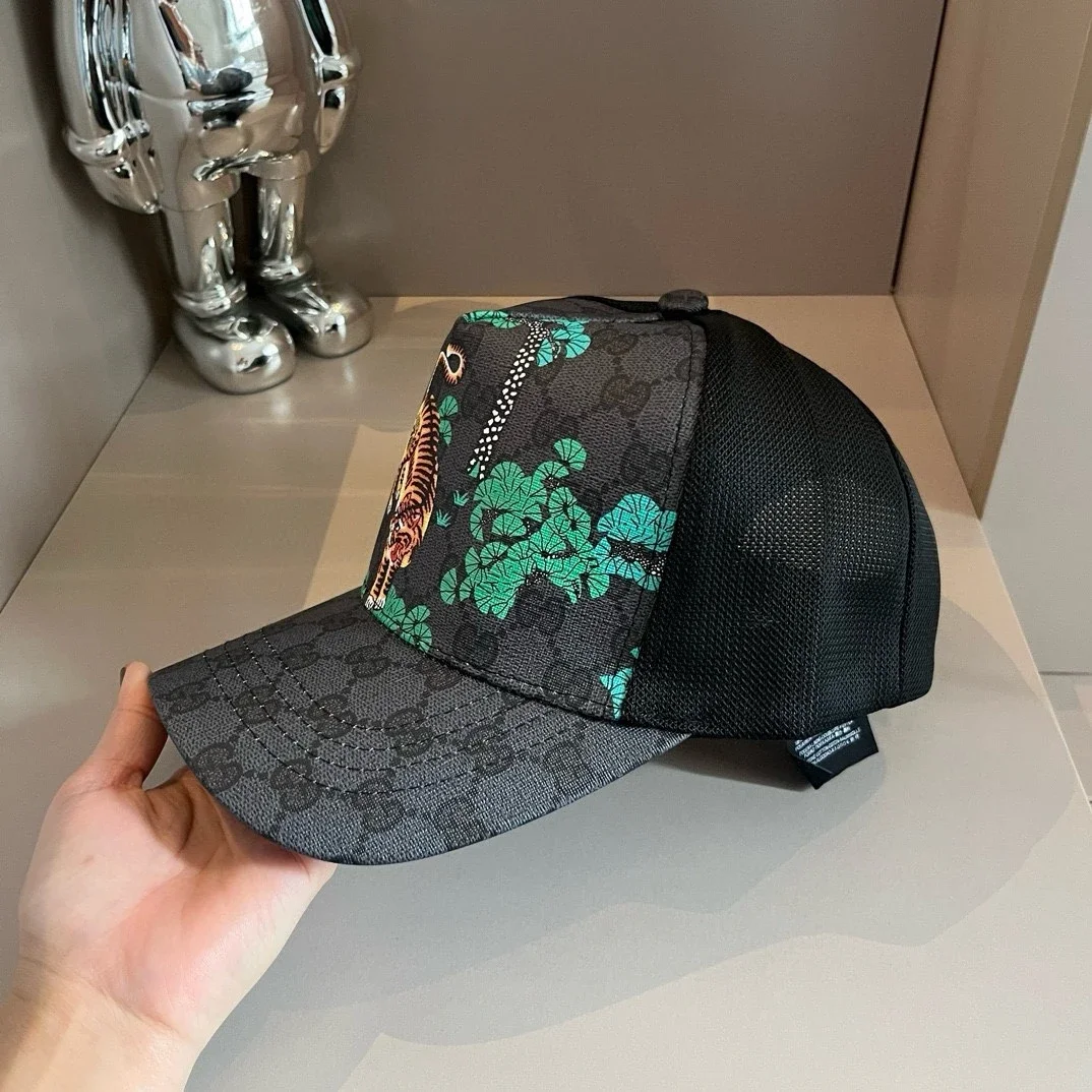 GUCCI Bengal Tiger Print Mesh Truck Hat