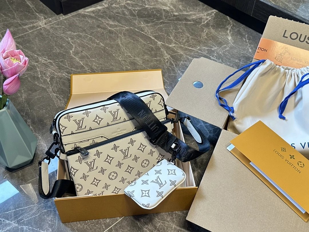 LV bag