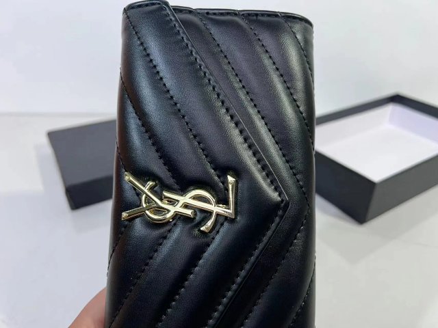 YSL Wallet: seller detail photo 7
